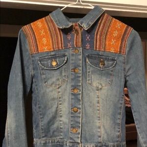 Aztec stitched jean jacket.